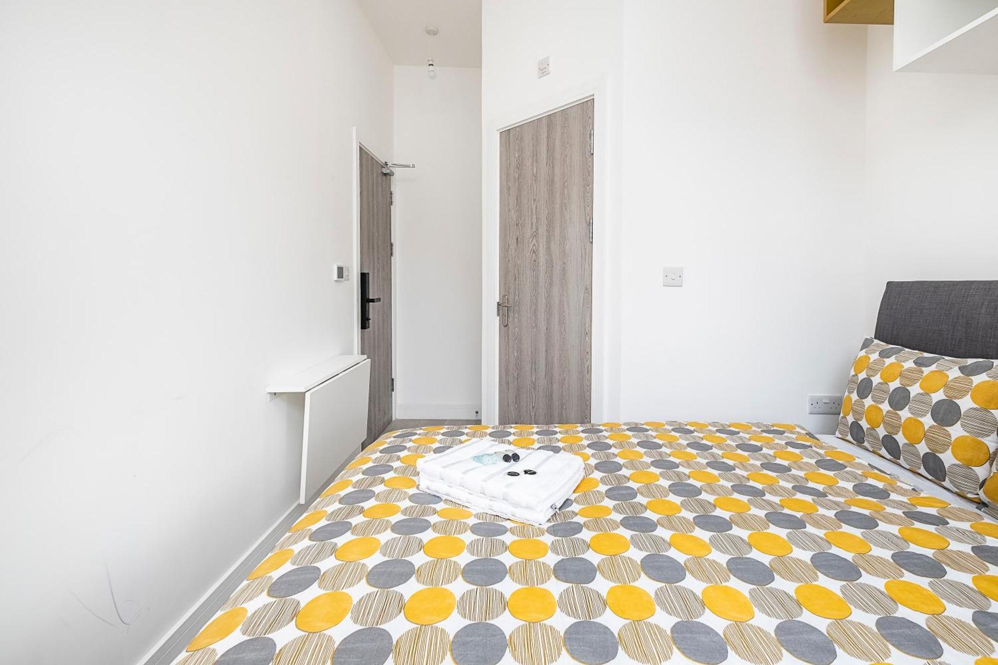 Victorian Beauty With Private Toilet And Shower Near Tube Station لندن المظهر الخارجي الصورة